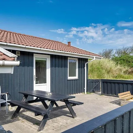 Ve265-vejers-strand-nordvej-98-a * バイアス・スタン